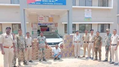 तारा गांव ढ़ाबे से 528 लीटर अवैध अंग्रजी शराब बरामद तारा गांव ढ़ाबे से 528 लीटर अवैध अंग्रजी शराब बरामद