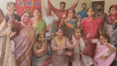 अखंड ब्राह्मण समाज सेवा समिति के होली मिलन संपन्न अखंड ब्राह्मण समाज सेवा समिति के होली मिलन संपन्न