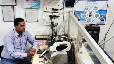 प्रधानमंत्री रोजगार सृजन कार्यक्रम से डामन कुमार साहू ने खोला खुद का कंप्यूटर सेंटर प्रधानमंत्री रोजगार सृजन कार्यक्रम से डामन कुमार साहू ने खोला खुद का कंप्यूटर सेंटर