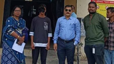 बाल श्रमिक रखने पर दो होटल संचालकों पर लगाया 40 हजार का जुर्माना बाल श्रमिक रखने पर दो होटल संचालकों पर लगाया 40 हजार का जुर्माना