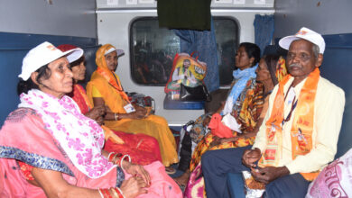 मुख्यमंत्री तीर्थ दर्शन श्रद्धालुओं का पहला जत्था रवाना, श्रद्धालु पुरी, भुवनेश्वर और कोणार्क का करेंगे दर्शन