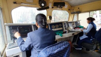 लोको पायलटो को दी जा रही बेहतरीन सुविधाएं, वर्किंग कंडीशन में आया है सुधार लोको पायलटो को दी जा रही बेहतरीन सुविधाएं, वर्किंग कंडीशन में आया है सुधार