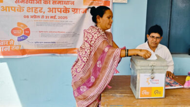 सुशासन तिहार -2025 : बलौदा बाजार जिले में सुशासन तिहार का हुआ शुभारंभ, कलेक्टर ने स्वयं आवेदन लेकर दी पावती