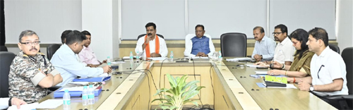 नक्सल उन्मूलन केवल एक अभियान नहीं, बल्कि बस्तर और छत्तीसगढ़ के भविष्य को सुरक्षित करने का मिशन – मुख्यमंत्री नक्सल उन्मूलन केवल एक अभियान नहीं, बल्कि बस्तर और छत्तीसगढ़ के भविष्य को सुरक्षित करने का मिशन – मुख्यमंत्री