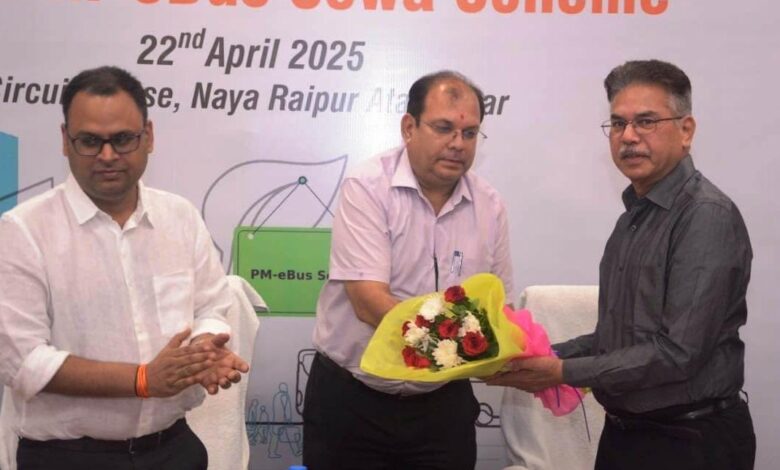 सड़कों पर 240 ई-बस उतारने तैयारियां तेज , तकनीकी तैयारियों और क्षमता विकास के लिए प्रशिक्षण संपन्न सड़कों पर 240 ई-बस उतारने तैयारियां तेज , तकनीकी तैयारियों और क्षमता विकास के लिए प्रशिक्षण संपन्न