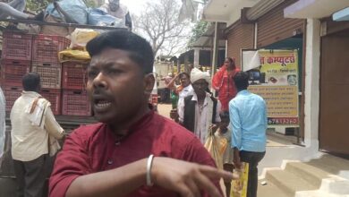 चिल्फी में बिना डिग्री इलाज कर रहा बंगाली डॉक्टर, स्वास्थ्य विभाग बना मूकदर्शक चिल्फी में बिना डिग्री इलाज कर रहा बंगाली डॉक्टर, स्वास्थ्य विभाग बना मूकदर्शक