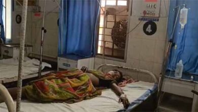 मिट्टी ढोने के दौरान ट्रैक्टर के पलटने से दो साल के मासूम की मौत