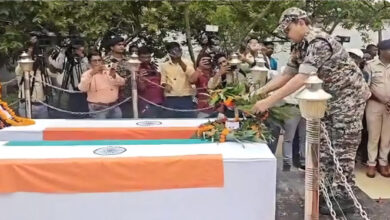 अबूझमाड़ के बोटेर मुठभेड़ में बलीदानी डीआरजी के दो जवानों को दी गई अंतिम विदाई