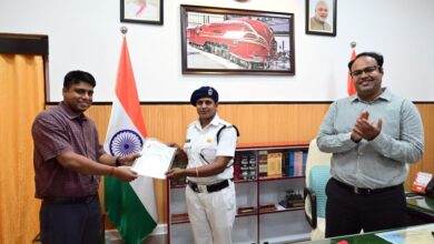उत्कृष्ट मानवीय सेवा कार्य के लिए सिविल डिफेंस वॉलंटियर्स पुरस्कृत