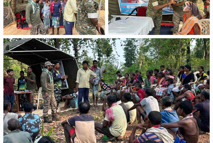 नक्सली जहां जन-अदालत लगाते थे, वहां जवानों ने स्वस्थ शिविर लगाकर ग्रामीणों की समस्याएं सुनी नक्सली जहां जन-अदालत लगाते थे, वहां जवानों ने स्वस्थ शिविर लगाकर ग्रामीणों की समस्याएं सुनी
