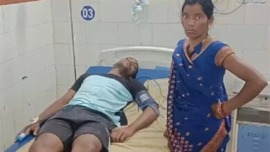 बिजली गिरने से एक की मौत, 8 घायल