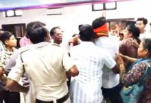 मसीज समाज की प्रार्थना सभा में विश्व हिन्दू परिषद और बजरंग दल के कार्यकर्ताओं ने किया हंगामा