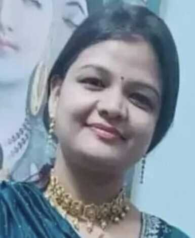 अज्ञात वाहन ने मारी ठोकर, महिला डॉक्टर की मौत अज्ञात वाहन ने मारी ठोकर, महिला डॉक्टर की मौत