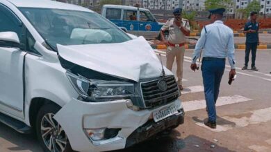 नया रायपुर के सेक्टर 17 में सड़क हादसा, 4 घायल