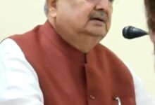 विस अध्यक्ष सिंह ने किया सावरकर जीवनी पुस्तक का विमोचन