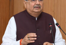 निज सचिव/ निज सहायक मंत्रीगणों व विधायकों की अपेक्षा के अनुरूप सहयोग करें – डॉ रमन