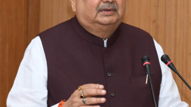 निज सचिव/ निज सहायक मंत्रीगणों व विधायकों की अपेक्षा के अनुरूप सहयोग करें – डॉ रमन