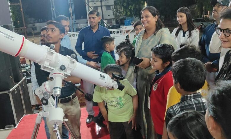 कोरिया में मेगा स्काई वॉचिंग कार्यक्रम का सफल आयोजन कोरिया में मेगा स्काई वॉचिंग कार्यक्रम का सफल आयोजन