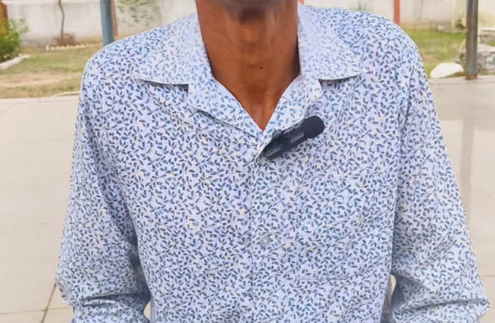 अभिलेख में त्रुटि सुधार होने पर बहुत खुश हैं पवन अब मिलेगा शासकीय योजनाओं का लाभ अभिलेख में त्रुटि सुधार होने पर बहुत खुश हैं पवन अब मिलेगा शासकीय योजनाओं का लाभ