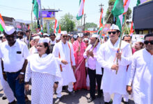 कांग्रेस ने निकाला जय हिंद तिरंगा यात्रा,हम सब आज देश और सरकार के साथ