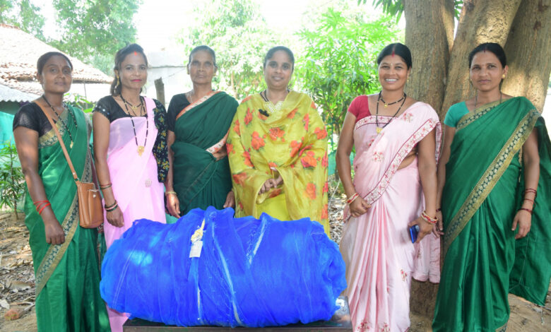 सुशासन तिहार में उन्नति महिला समूह को मिला मत्स्य विभाग की योजनाओं का लाभ सुशासन तिहार में उन्नति महिला समूह को मिला मत्स्य विभाग की योजनाओं का लाभ