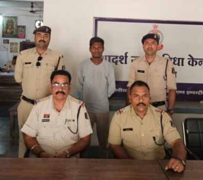 शादी का झांसा देकर नाबालिग से दुष्कर्म, गया जेल शादी का झांसा देकर नाबालिग से दुष्कर्म, गया जेल