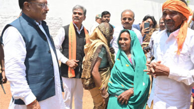 धमतरी जिला सुशासन तिहार में मिले आवेदनों के निराकरण में प्रदेश में प्रथम