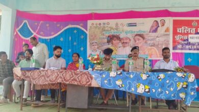 यूनिसेफ और जशपुर पुलिस के प्रयास से तैयार साइबर योद्धा निकल पड़े लोगों को जागरूक करने