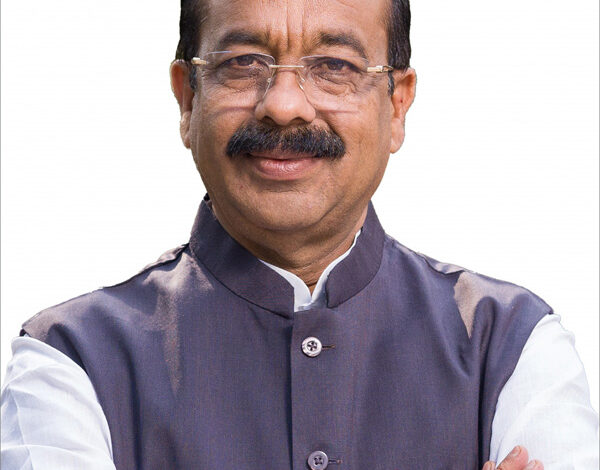 हाट-बाजार और पुष्पवाटिका उन्नयन के लिए 3.76 करोड़ स्वीकृत हाट-बाजार और पुष्पवाटिका उन्नयन के लिए 3.76 करोड़ स्वीकृत