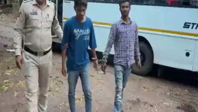 घर जलाने की साजिश नाकाम, दो आरोपी सहित आठ नाबालिग गिरफ्तार