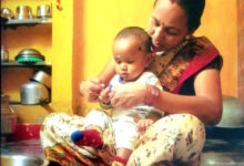 मिनीमाता महतारी जतन योजना के तहत श्रम विभाग से मिला सहायता राशि