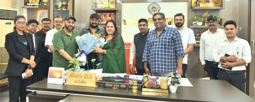 होटल, लॉज संचालकों को महापौर ने चेताया,बिना आईडी प्रूफ के किसी को भी रूम ना दें, अन्यथा कड़ी कार्यवाही होटल, लॉज संचालकों को महापौर ने चेताया,बिना आईडी प्रूफ के किसी को भी रूम ना दें, अन्यथा कड़ी कार्यवाही
