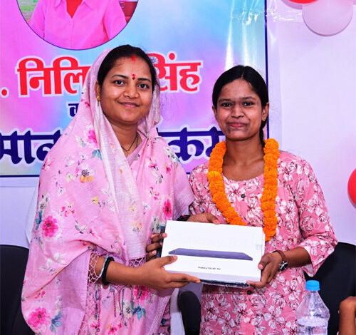 मंत्री राजवाड़े ने पीडीएस सह गोदाम भवन का किया लोकार्पण मंत्री राजवाड़े ने पीडीएस सह गोदाम भवन का किया लोकार्पण