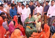 मंत्री राजवाड़े ने सुनी आमजन की समस्याएंं, लापरवाह अधिकारियों को लगाई फटकार