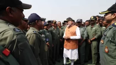 ऑपरेशन सिंदूर की सफलता के बाद पीएम मोदी ने सेना के जवानों से की मुलाकात