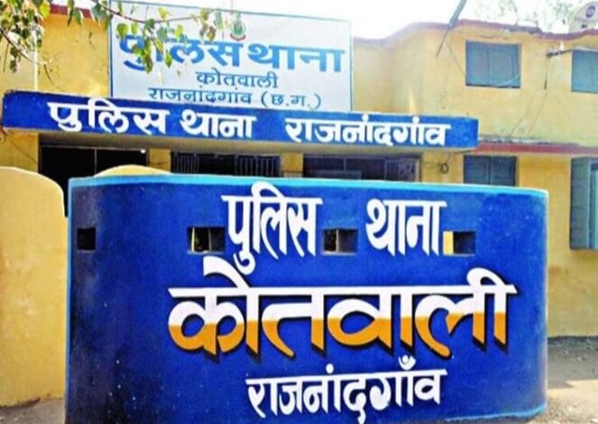 सब इंस्पेक्टर की नौकरी के नाम पर शहीद की बेटी से पांच लाख से ज्यादा की ठगी सब इंस्पेक्टर की नौकरी के नाम पर शहीद की बेटी से पांच लाख से ज्यादा की ठगी