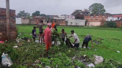 सतबहनिया तालाब को जलकुम्भी से मुक्त करने व्यापक अभियान