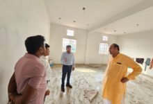 शशिबाला कन्या स्कूल में निर्माण कार्यों की धीमी गति पर नाराज हुए निगम सभापति