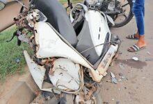 थाने से कुछ दुरी पर भिड़े दो पक्ष, लगा जाम