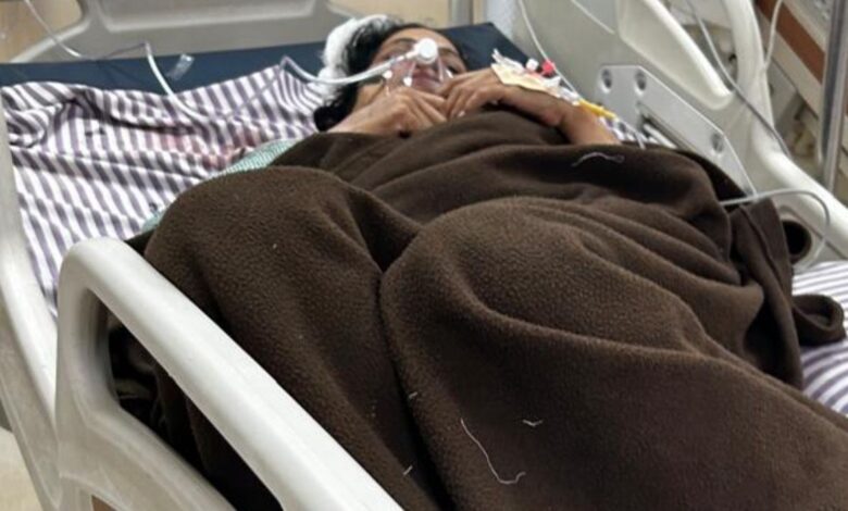 ई रिक्शा चालक की लापरवाही से महिला बुरी तरह से घायल, रामकृष्ण अस्पताल में इलाज जारी ई रिक्शा चालक की लापरवाही से महिला बुरी तरह से घायल, रामकृष्ण अस्पताल में इलाज जारी