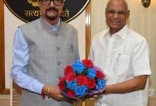 राज्यपाल डेका से पूर्व राज्यपाल बैस ने की भेंट