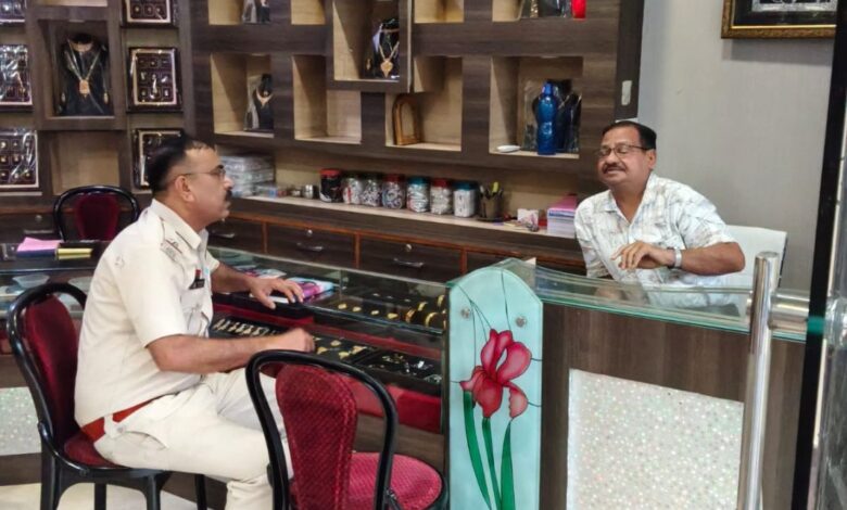 सर्राफा व्यापारियों और गोल्ड लोन कंपनियों के लिए कोरबा पुलिस ने जारी किए सुरक्षा निर्देश सर्राफा व्यापारियों और गोल्ड लोन कंपनियों के लिए कोरबा पुलिस ने जारी किए सुरक्षा निर्देश