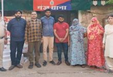 होटल में पुलिस ने दबिश देकर किया देह व्यापार का खुलासा , संदिग्ध अवस्था में मिले