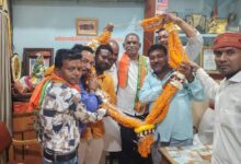 विजय अग्रवाल को उत्कल समाज के नेताओ ने दी बधाई