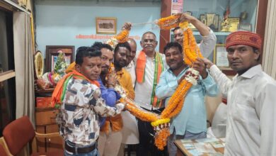 विजय अग्रवाल को उत्कल समाज के नेताओ ने दी बधाई