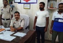 विवाद सुलझाने गए चौकी प्रभारी पर हमला,पढ़े पूरी खबर