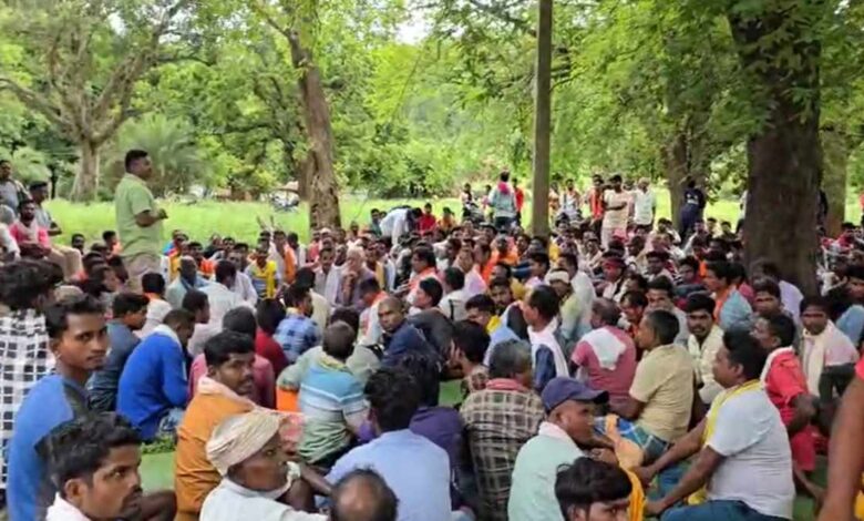 बोधघाट परियोजना के खिलाफ 56 गावों के ग्रामीणों ने खोला मोर्चा, उग्र आंदोलन की चेतावनी बोधघाट परियोजना के खिलाफ 56 गावों के ग्रामीणों ने खोला मोर्चा, उग्र आंदोलन की चेतावनी