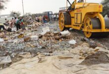 10 हजार लीटर शराब पर चला बुलडोज़र