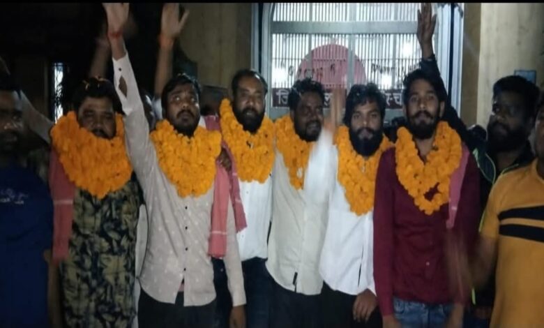 छत्तीसगढ़िया क्रांति सेना के छह को लूटपाट के आरोप में 7 साल की सजा छत्तीसगढ़िया क्रांति सेना के छह को लूटपाट के आरोप में 7 साल की सजा