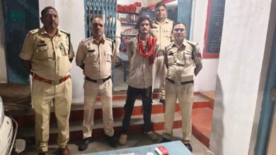 सात महीने मजदूरी कर लौटे व्यक्ति को शराब पिलाने के बहाने ले जाकर की लूट